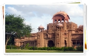 Lallgarh Palace, Bikaner