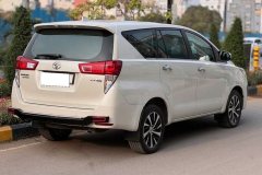 Innova-Crysta-rear-view