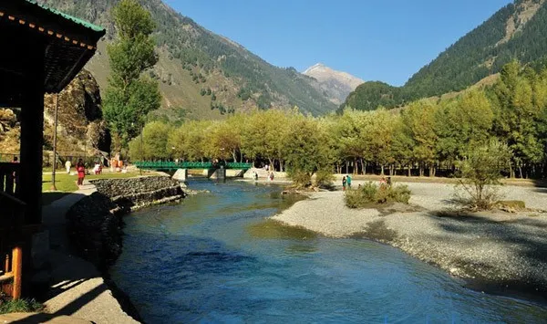 Srinagar Pahalgam Gulmarg  Shrinagar 