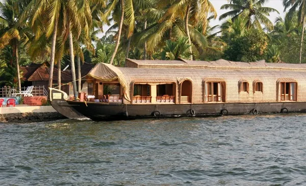 Kerala Extensive Tour