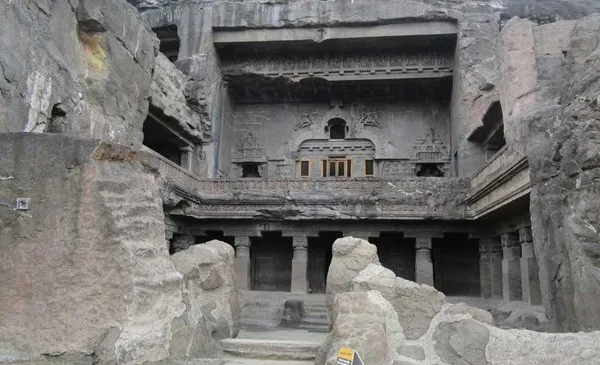 Mumbai Ajanta Ellora Tour 