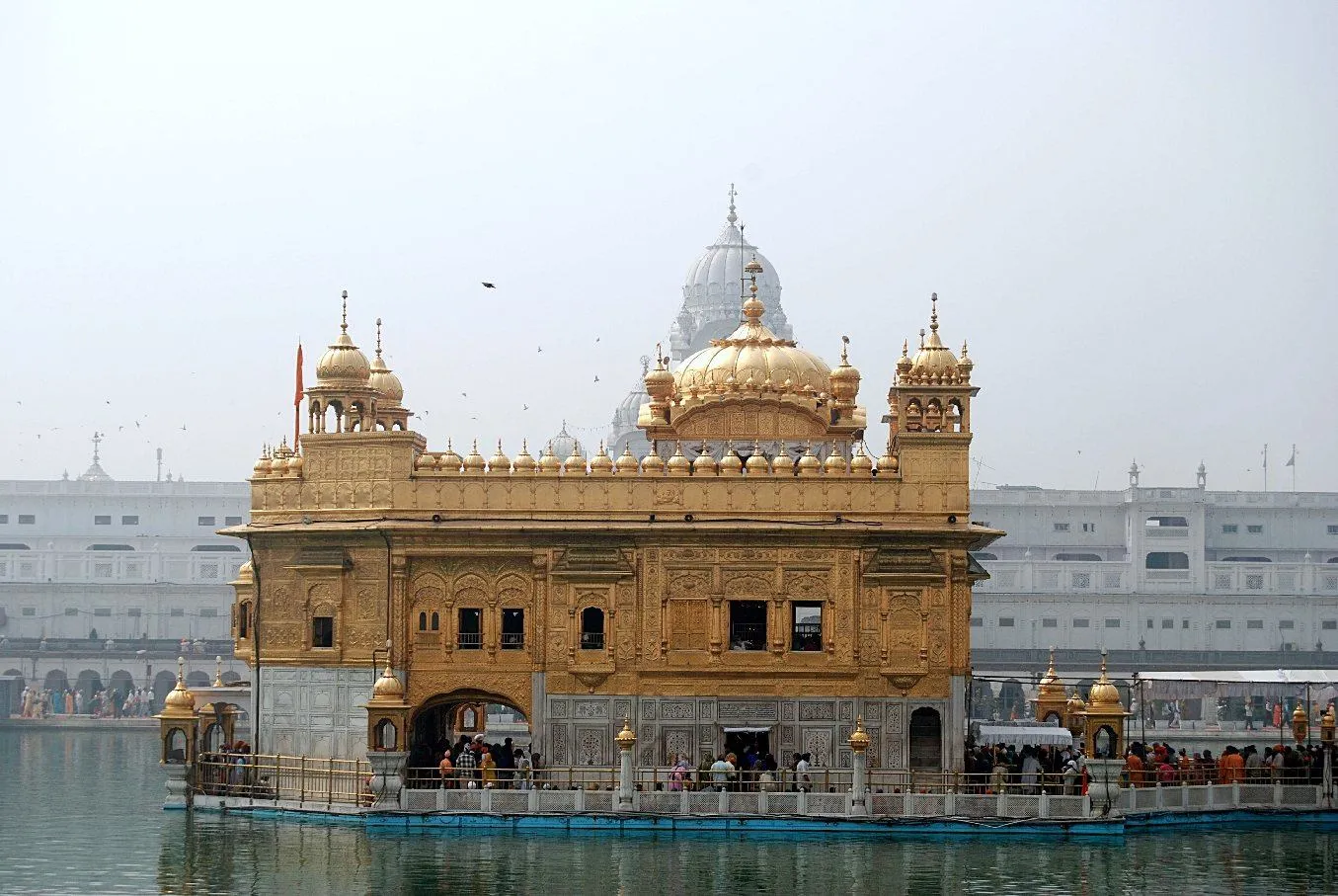 Golden Temple in Amritsar during sunrise, part of the Amritsar sightseeing tour