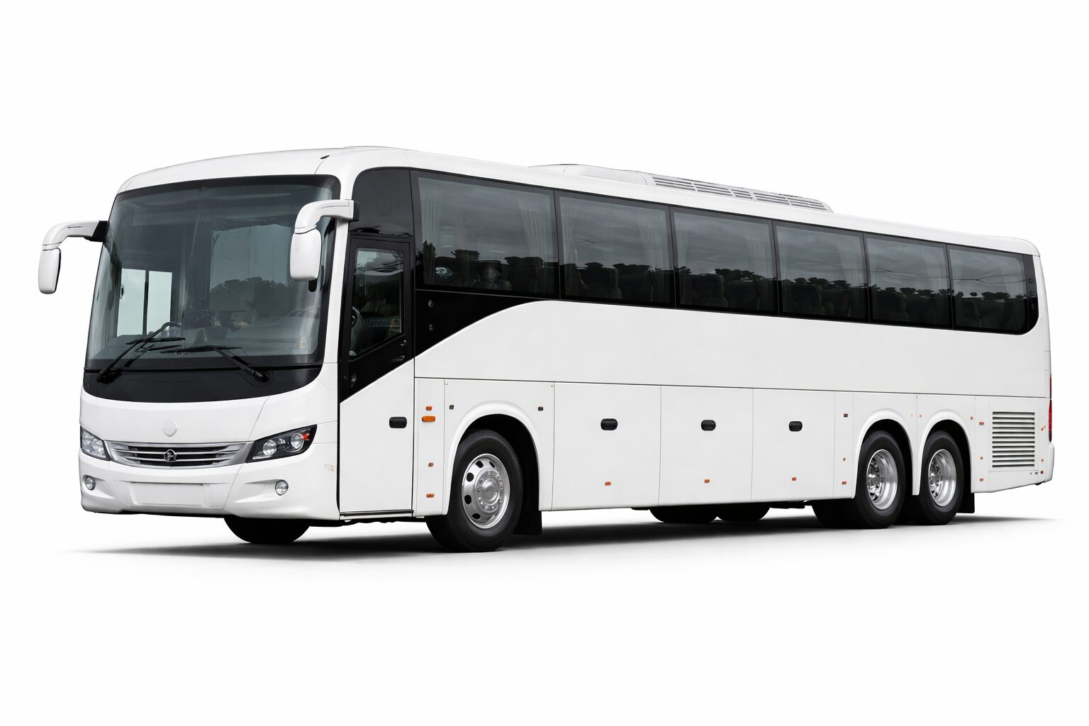 Luxury tourist coach with private chauffeur service in India for group travel